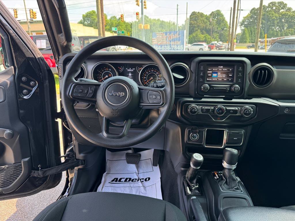 Used 2021 Jeep Wrangler Unlimited Sport AWD/4WD image 13