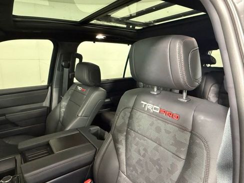 Used 2025 Toyota Sequoia TRD Pro AWD/4WD image 18