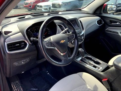 Used 2020 Chevrolet Equinox LT image 14