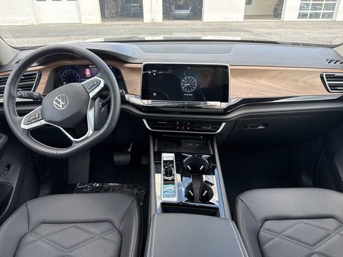 New 2026 Volkswagen Atlas SE AWD/4WD image 11