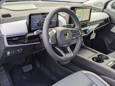 New 2026 Honda Prologue Touring image 3