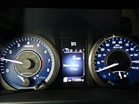 Used 2017 Toyota Sienna Limited image 23