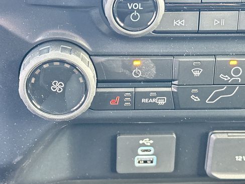 New 2026 Ford F350 XLT w/ XLT Premium Package image 24