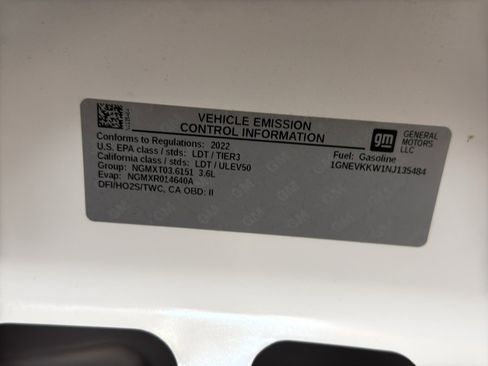 Used 2022 Chevrolet Traverse Premier w/ Redline Edition image 39