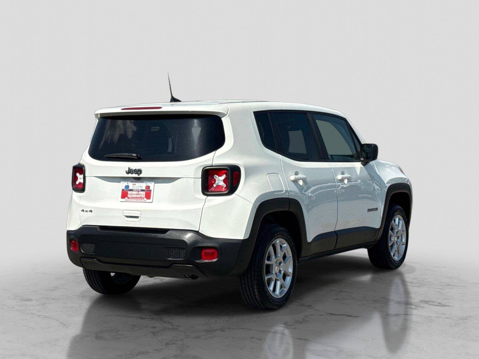 Certified 2023 Jeep Renegade Latitude AWD/4WD image 5