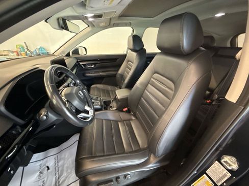 Used 2024 Honda CR-V EX-L image 13