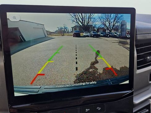 Certified 2022 Ford Expedition XLT image 17