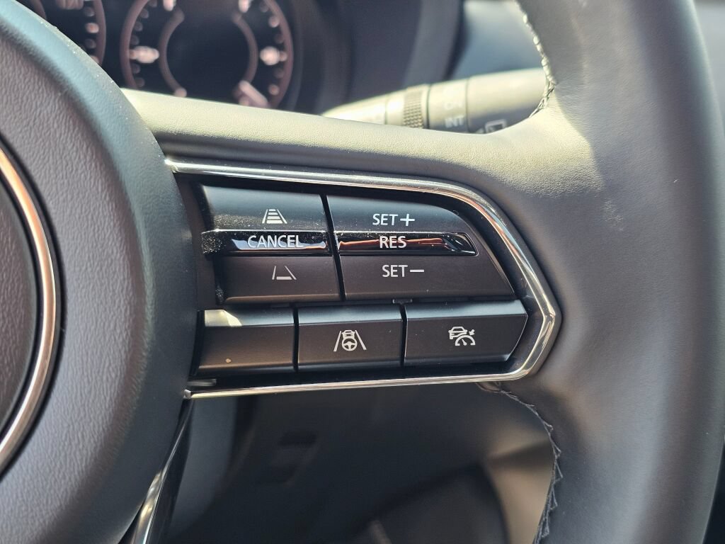 Certified 2025 MAZDA CX-90 Plug-In Hybrid w/ Premium Plus AWD/4WD image 37