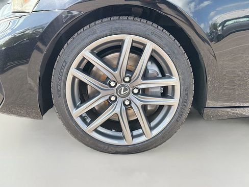 Used 2018 Lexus IS 350 F Sport RWD image 38
