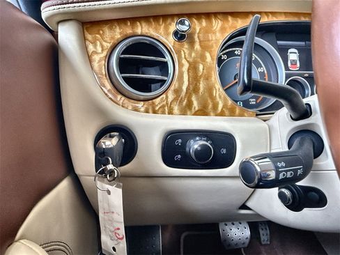 Used 2013 Bentley Continental GT image 18