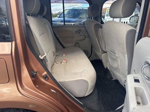 Used 2011 Nissan Cube 1.8 SL w/ Interior Designer Pkg FWD image 39