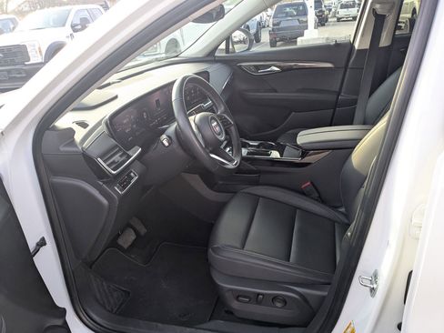 Used 2024 Buick Envision Preferred image 18