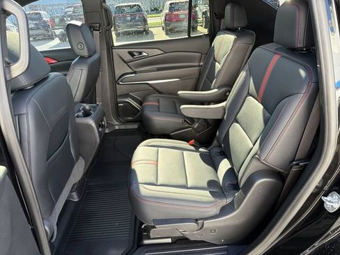Used 2024 Chevrolet Traverse RS w/ LPO, Floor Liner Package AWD/4WD image 25