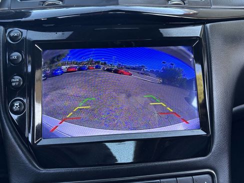 Used 2013 Maserati GranTurismo Sport image 15