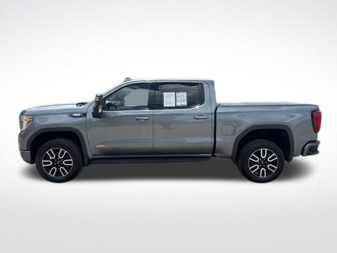 Used 2021 GMC Sierra 1500 AT4 w/ Technology Package AWD/4WD image 2