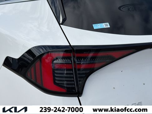 New 2026 Kia Sportage EX FWD image 9