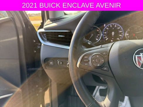 Used 2021 Buick Enclave Avenir w/ Avenir Technology Package image 22