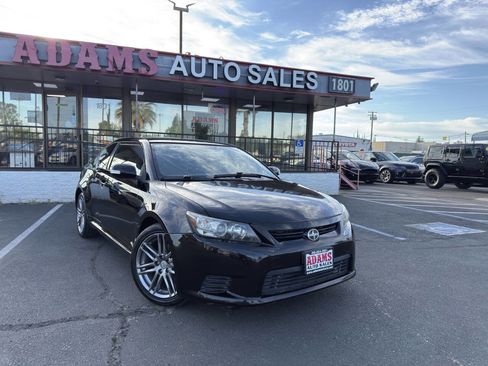 Used 2012 Scion tC image 1