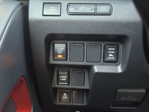 Used 2023 Nissan Frontier Pro-X w/ Pro Convenience Package image 19