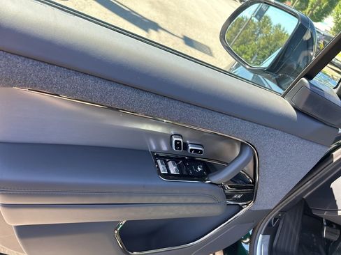 New 2025 Land Rover Range Rover Sport Dynamic SE image 11