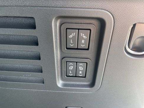 New 2026 Buick Enclave Sport Touring w/ Power Package image 16