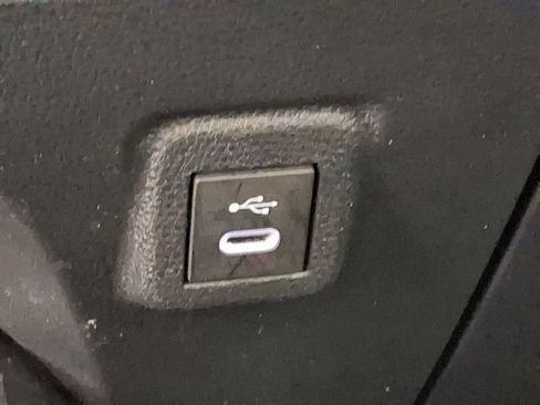 Used 2024 Toyota Corolla LE image 23