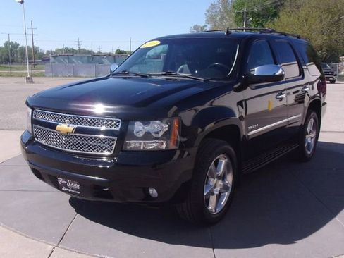 Used 2013 Chevrolet Tahoe LTZ image 17