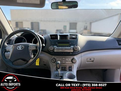Used 2008 Toyota Highlander Sport image 19