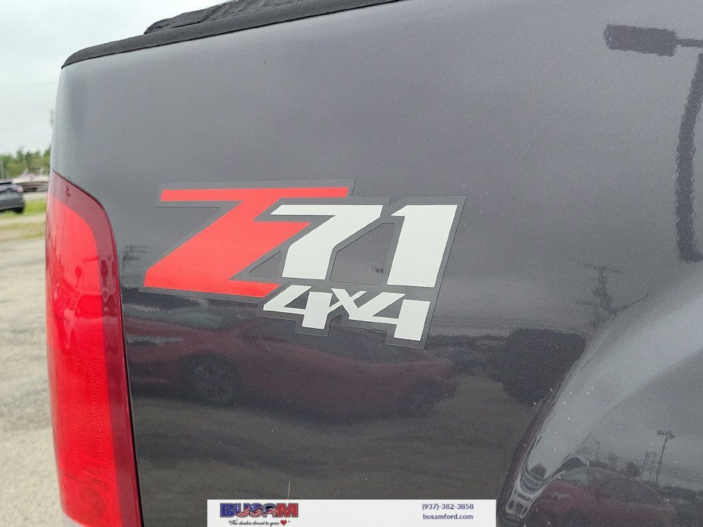 Used 2011 GMC Sierra 1500 SLE w/ Power Tech Package AWD/4WD image 7