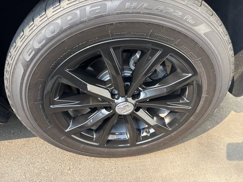 Used 2025 Honda CR-V EX-L image 46