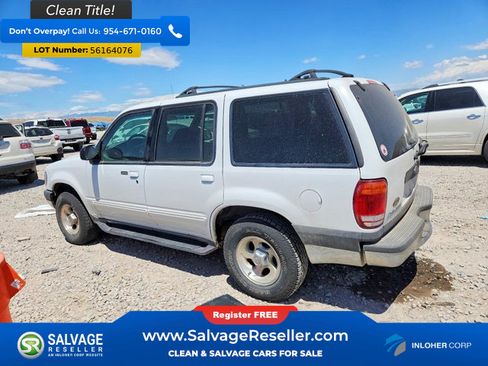 Used 2001 Ford Explorer XLT AWD/4WD image 3
