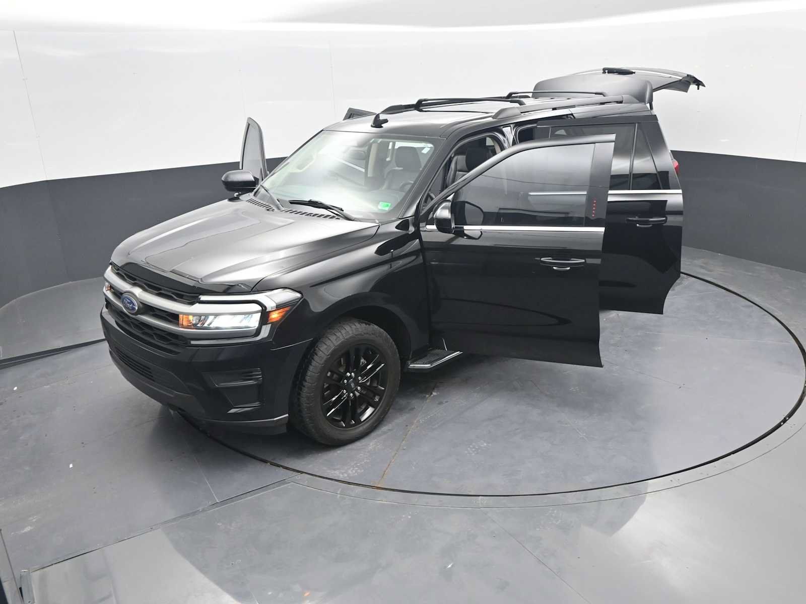 Used 2023 Ford Expedition Max XLT AWD/4WD image 56