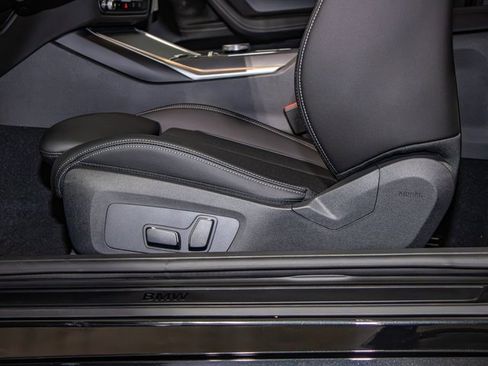 Used 2025 BMW 230i xDrive 230i xDrive w/ Convenience Package image 15