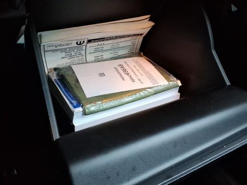 Used 2022 Jeep Compass Trailhawk image 25