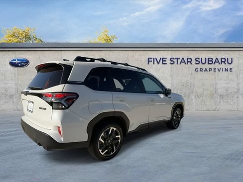 Used 2026 Subaru Forester Premium AWD/4WD image 8