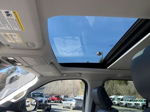 Used 2025 Ford Expedition Max Active image 20