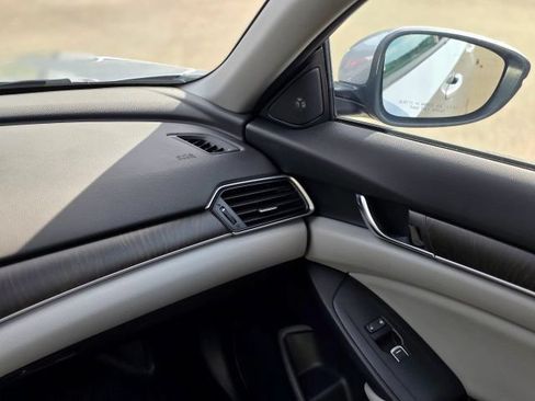 Used 2019 Honda Accord EX-L image 27
