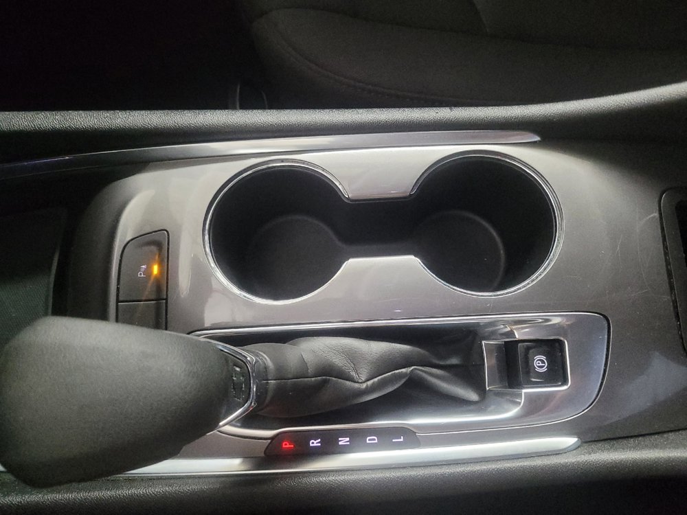 Used 2025 Chevrolet Malibu LT FWD image 26