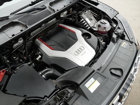 Used 2021 Audi SQ5 Premium Plus w/ Premium Plus Package image 38