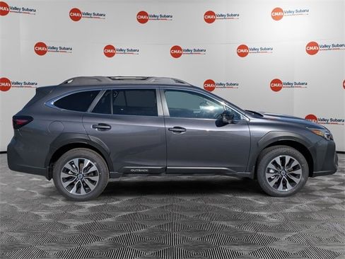 New 2025 Subaru Outback Limited image 4