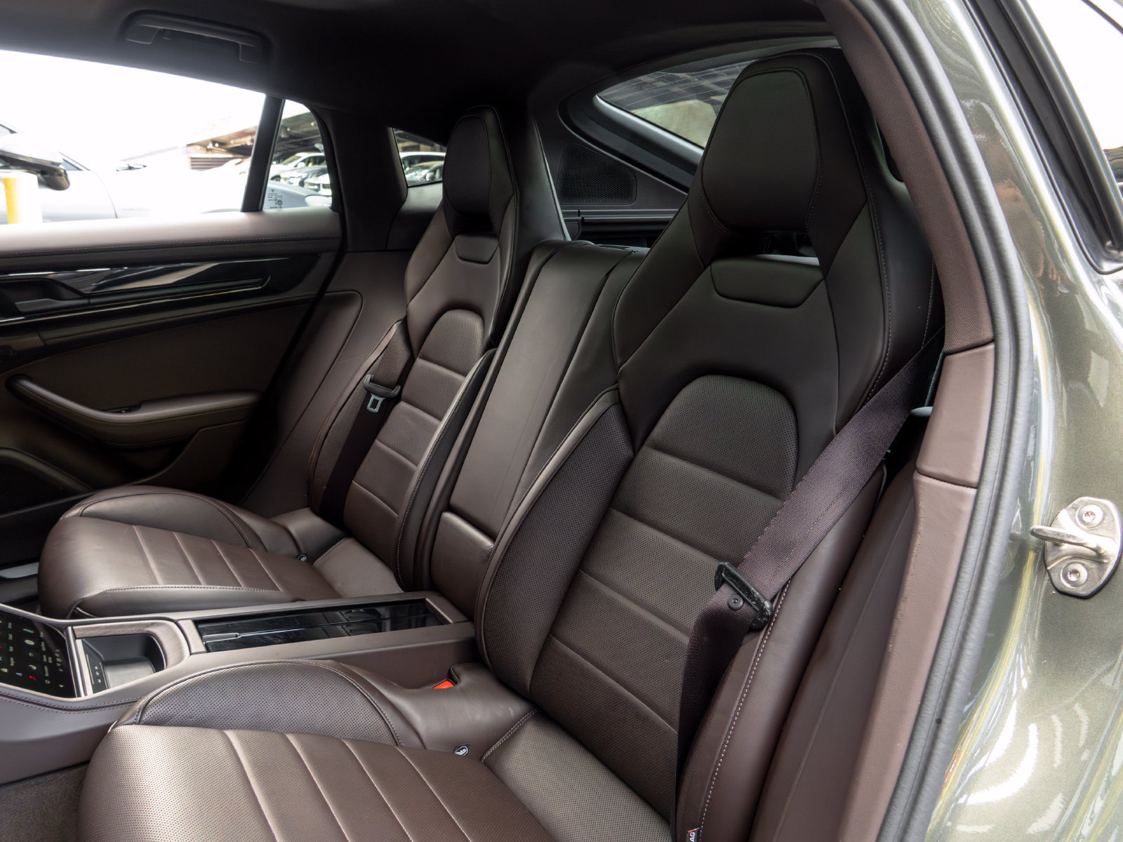 Certified 2024 Porsche Panamera image 46