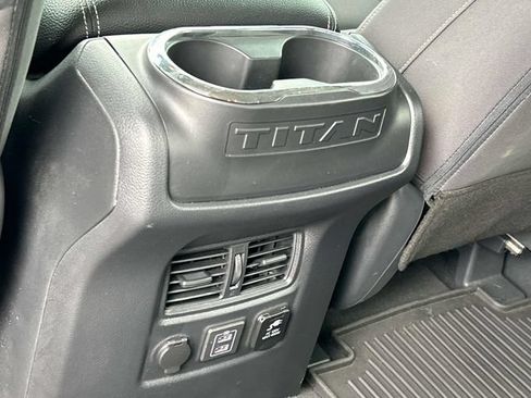 Certified 2021 Nissan Titan SV w/ SV Convenience Package AWD/4WD image 18