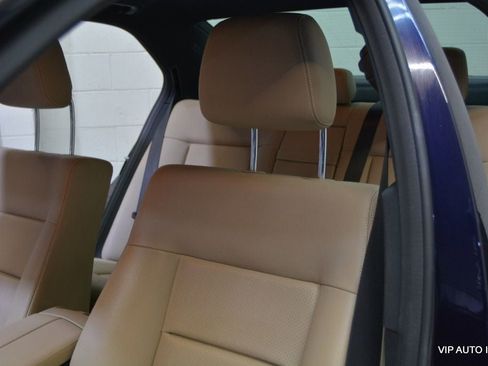 Used 2010 Mercedes-Benz E 350 E350 4MATIC image 13