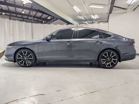 Used 2024 Honda Accord Touring image 25