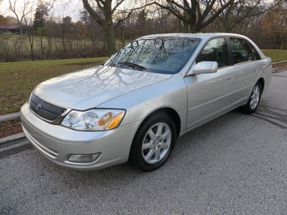 Used 2000 Toyota Avalon XLS