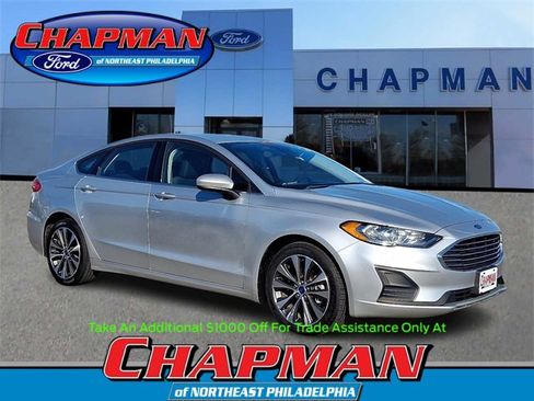 Certified 2019 Ford Fusion SE image 1