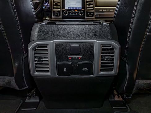 Used 2020 Ford F450 Platinum w/ FX4 Off-Road Package image 24