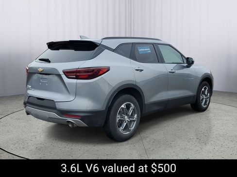 Certified 2024 Chevrolet Blazer LT image 3