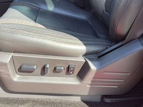 Used 2014 Ford F150 Raptor w/ Equipment Group 801A Luxury image 16