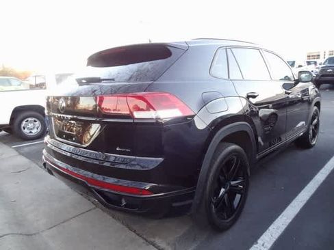 Used 2023 Volkswagen Atlas Cross Sport SEL R-Line image 5